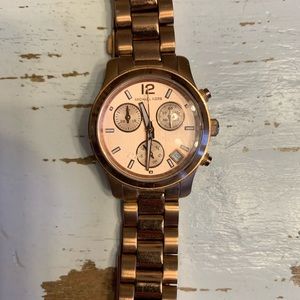 Michael kors rose gold watch